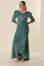 Robe grande taille à volants sur le devant, doublée et pailletée