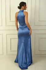 Boyunlu Önü Büzgülü Astarlı Yırtmaçlı Saten Elbise