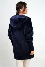 Manteau en angora doublé à capuche et boutons sur le devant pour femme, avec manches côtelées