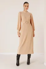 Beli Kemerli Omuz Büzgülü Elbise