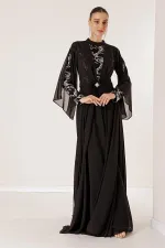 Pullu Yaldızlı Beli Taş Ve Tüy Detay Kemerli Astarlı Karışık Desenli Büyük Beden Şifon Uzun Tesettür Elbise