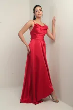 Robe longue en satin pour femme, à bretelles, laçage au dos, doublée et à volants.