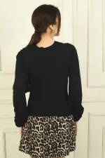 Kadın V Yaka Büzgülü Kol Uçları Lastikli Likralı Bluz