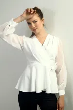 Kadın Kruvaze Yaka Şifon Kollu Çiçek Detaylı Likralı Bluz