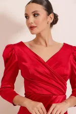 Kruvaze Yaka Yanı Büzgülü Astarlı Uzun Saten Elbise