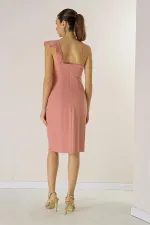 Tek Omuz Önü Yırtmaçlı Abiye Elbise