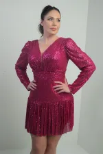 Robe à sequins grande taille pour femme, décolleté en V devant et dos, doublée, manches longues drapées, ornée de sequins.
