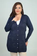 Gilet grande taille pour femme avec détails de boutons sur les manches et imprimé lettres en pierre, fil froid.