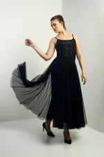 Women's Elastic Waist Lined Tulle Skirt