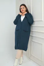 Gilet long en maille grande taille pour femme, avec poches et détails rayés
