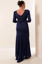 Robe grande taille à volants sur le devant, doublée et pailletée