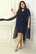 Kadın V Yaka Astarlı Üstü Şifon Pelerinli Büyük Beden  Simli Elbise