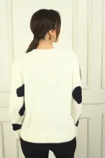 Kadın İnci Detaylı Dalmaçya Yumoş Kazak