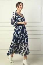 Robe portefeuille en mousseline à encolure Madonna, doublée, à nœuds croisés et motif abstrait