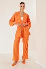 Ensemble pantalon en crêpe et kimono à poches