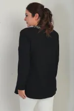 Women's Sleeveless Lycra Blouse and Crepe Jacket with Front Stripe Pattern, Plus Size 2-Piece Set