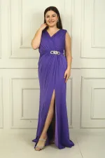 Kadın V Yaka Beli Tokalı Drapeli Astarlı Önü Yırtmaçlı Likralı Sandy Büyük Beden Uzun Elbise