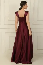 Askılı Taş Detaylı Kare Yaka Astarlı Uzun Saten Elbise