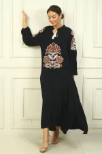 Kadın Yakası Bağcıklı Kolları Ve Önü Nakışlı Rahat Kalıp Uzun Viskon Elbise