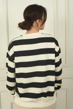 Women's Horizontal Striped Relaxed Fit Sweatshirt