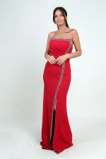 Robe longue en crêpe à doublure ornée de pierres et drapée sur le devant