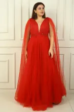 Robe de soirée longue en tulle pour femme, décolleté en V devant et dos, ornée de perles et à taille large.