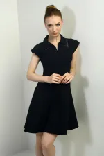 Kadın Önü Yarım Fermuar Ve Dantel Detaylı Kendinden Telalı Kısa Kloş Elbise