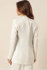 Sahte Cepli Astarlı Geniş Beden Aralıklı Krep Ceket