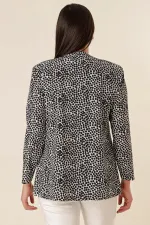 İçi likralı Atletli Puantiyeli Sahte Cepli Büyük Beden Krep Saten Ceket