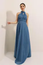 Robe longue doublée à paillettes et col halter