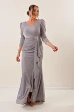 Robe longue pailletée à manches trois-quarts et volants sur le devant, grande taille