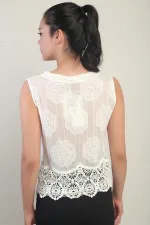 Women's V-Neck Buttoned Front Embroidered Lace Trim Vest