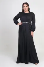 Robe longue BB en satin doublée et plissée, à col cache-cœur, pour femme