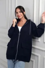 Gilet en cachemire à capuche pour femme avec poche kangourou zippée et détails en corde brillante