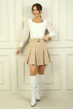 Jupe courte plissée avec ceinture pour femme