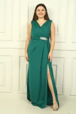 Kadın V Yaka Beli Tokalı Drapeli Astarlı Önü Yırtmaçlı Likralı Sandy Büyük Beden Uzun Elbise