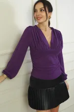 Kadın V Yaka Büzgülü Kol Uçları Lastikli Likralı Bluz