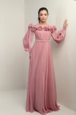 Robe longue en mousseline doublée, ceinturée, à encolure Madonna et imprimé floral pour femme