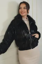 Manteau pour femme à col en fourrure, fermeture éclair sur le devant et doublure à motif zigzag