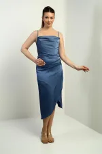 Robe midi asymétrique à bretelles, drapée et doublée pour femme