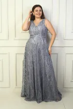 Robe de soirée longue grande taille pour femme, à bretelles larges, doublée et ornée de tulle.