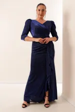 Robe grande taille à volants sur le devant, doublée et pailletée