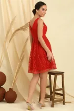 V Yaka Astarlı Dantel Elbise