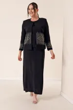 Costume BB trois pièces importé, doublé de crêpe et orné de perles