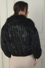 Manteau pour femme à col en fourrure, fermeture éclair sur le devant et doublure à motif zigzag