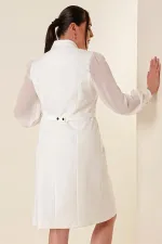 Önü Düğmeli Beli Kemerli Kolu Tül Büyük Beden Elbise