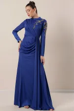 Taş İşlemeli Önü Büzgülü Astarlı Krep Saten Tesettür Elbise