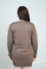 Kadın Kolları Düğme Detaylı Zımbalı Büyük Beden Uzun Hırka