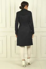Manteau pour femme à boutons, ceinture et poches