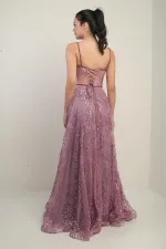 Robe de soirée longue à bretelles pour femme, ornée de perles, de sequins et doublée.